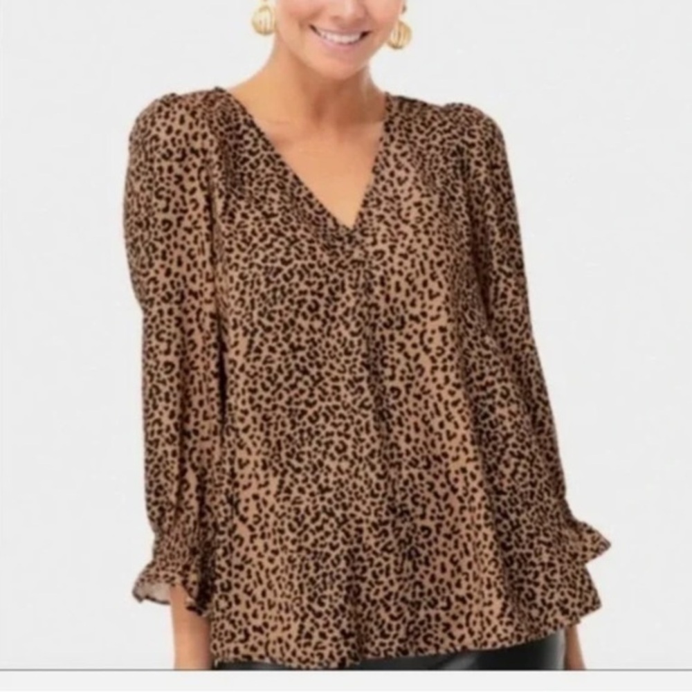 ▶️ Tuckernuck ◀️ Brown Animal Print V-Neck Blouse Large  ($128)